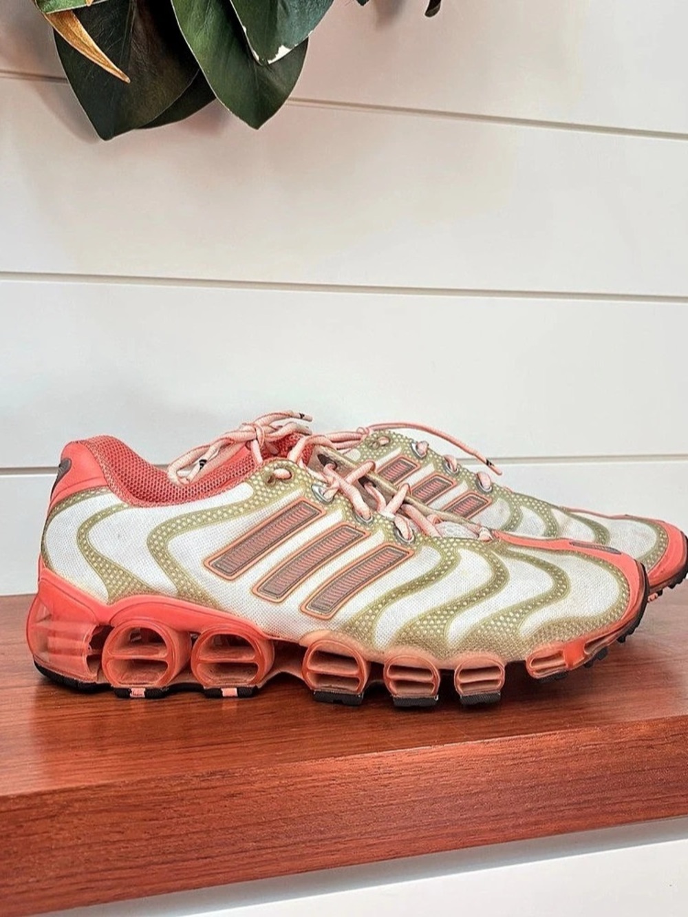adidas a3 Bounce Mega Ghostride Athletic Sneakers Shoes Y2K Coral Size W 11 M 10